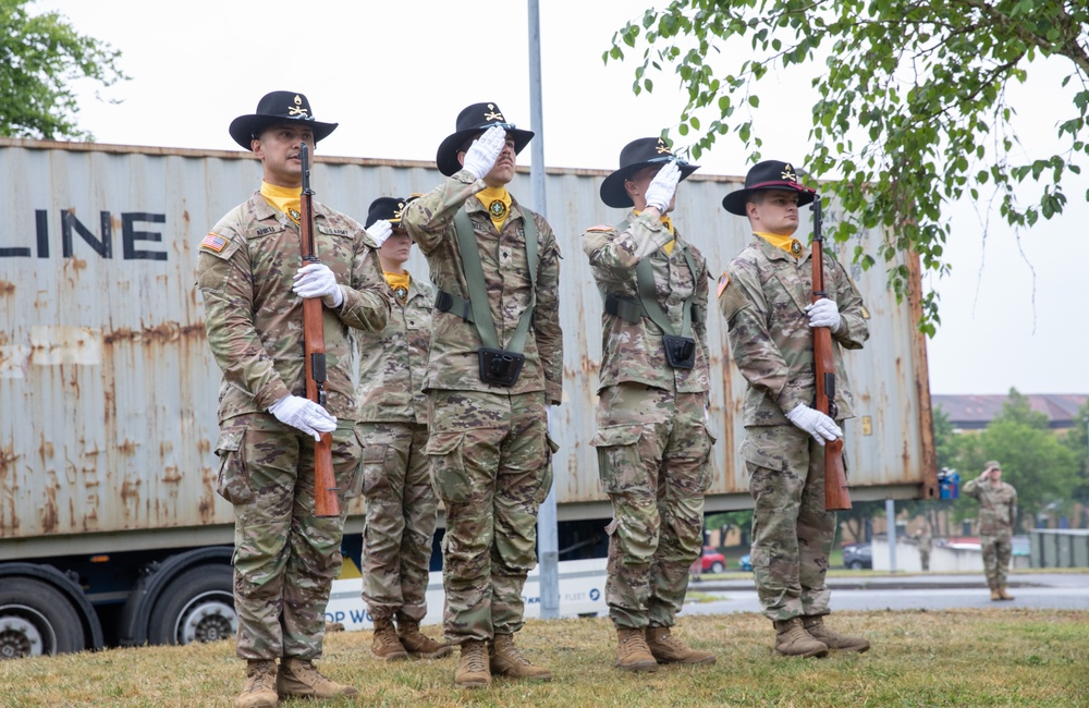 2CR Honors Fallen Dragoons in Memorial Day Observance