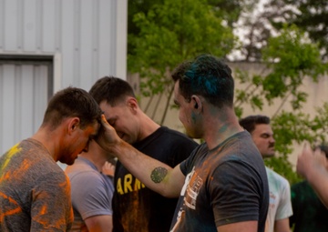 2CR Dragoon Week 25: Family Color Run