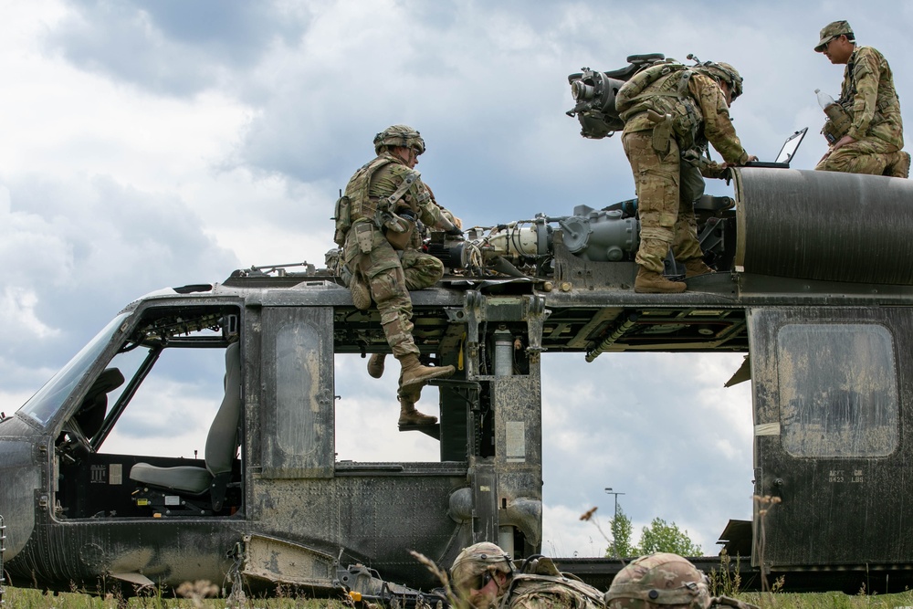 Recovery Team Executes Field Repairs During Combined Resolve 25-2