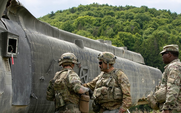 Recovery Team Executes Field Repairs During Combined Resolve 25-2
