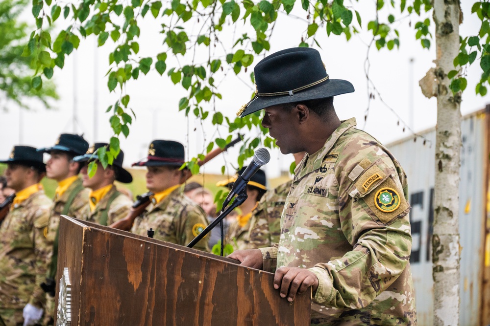 2CR Honors Fallen Dragoons in Memorial Day Observance