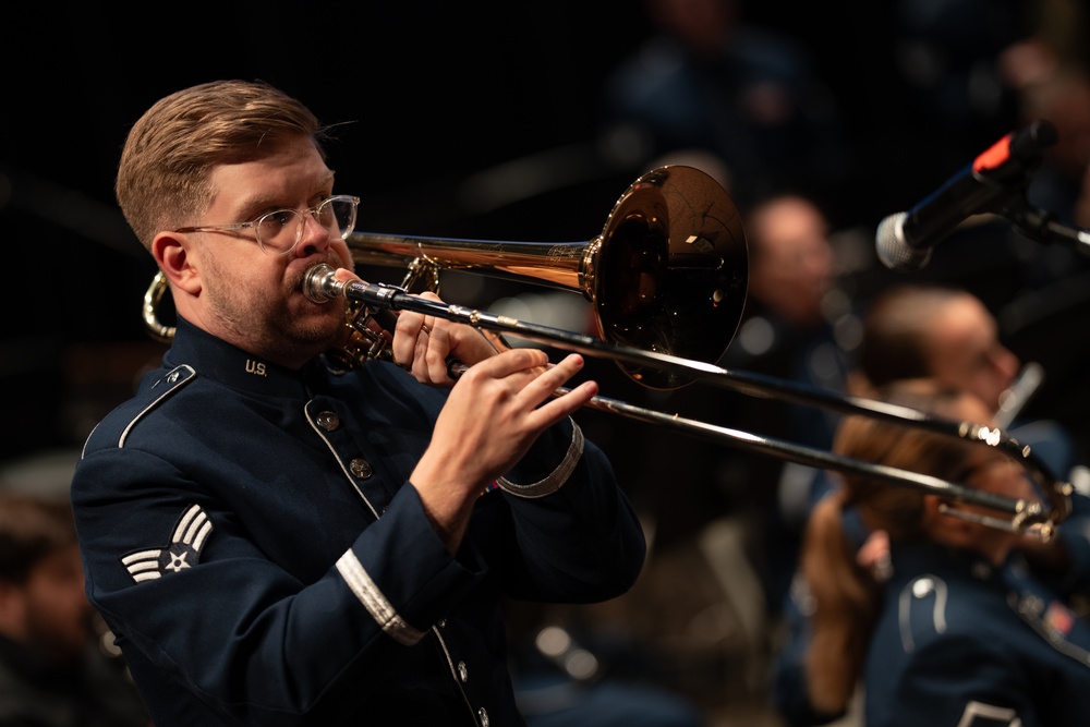 U.S. Air Force Band of the West Offers Musical Tribute Ahead of Memorial Day