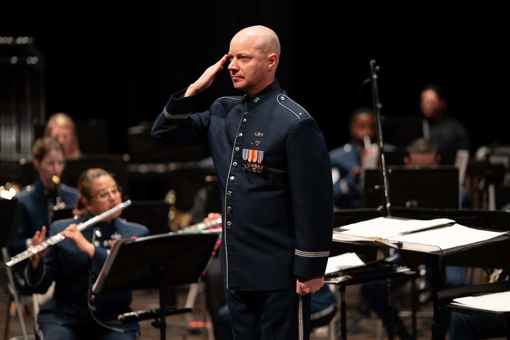 U.S. Air Force Band of the West Offers Musical Tribute Ahead of Memorial Day