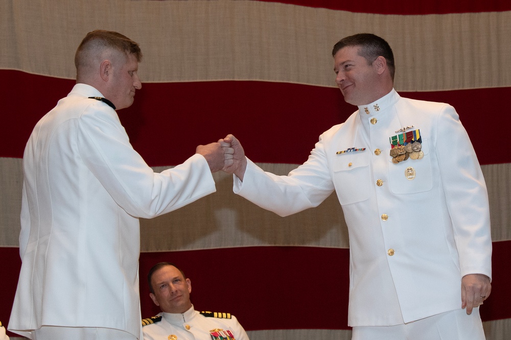 USS Hartford (SSN 768) Change of Command
