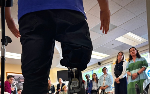 Foreign Defense Attaché Spouses Tour NMCSD