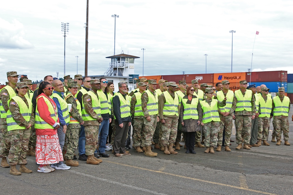 JDDEB leaders visit Port of Tacoma