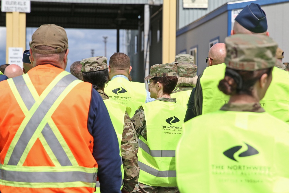 JDDEB leaders visit Port of Tacoma