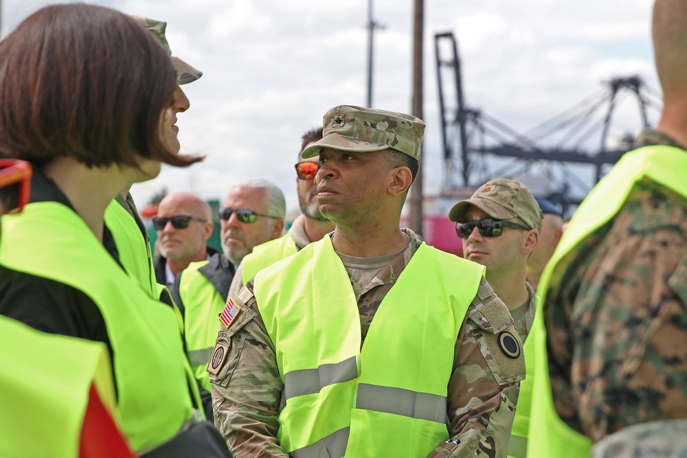 JDDEB leaders visit Port of Tacoma