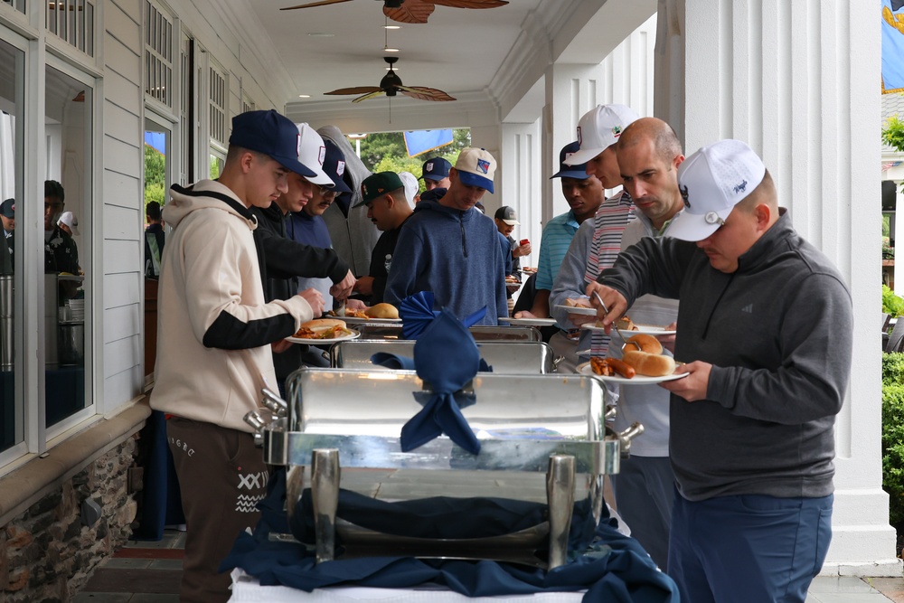 Sailors and Marines participate in Honor Day at Eagle Oaks Country Club