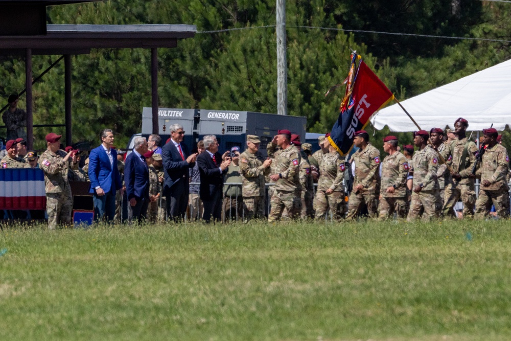 82nd ADSB Conduct AAW25 Pass and Review