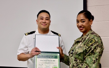 Naval Hospital Twentynine Palms honors 2025 DAISY Award winners for excellence in nursing care