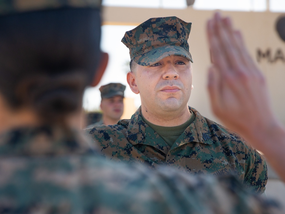 15th MEU Intelligence Marines Re-Enlist
