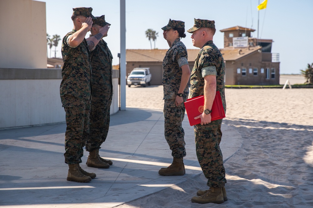 15th MEU Intelligence Marines Re-Enlist