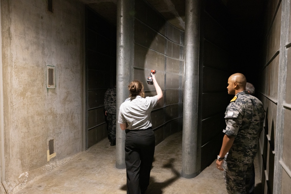 AUKUS Delegation Visits NSWC Carderock Division