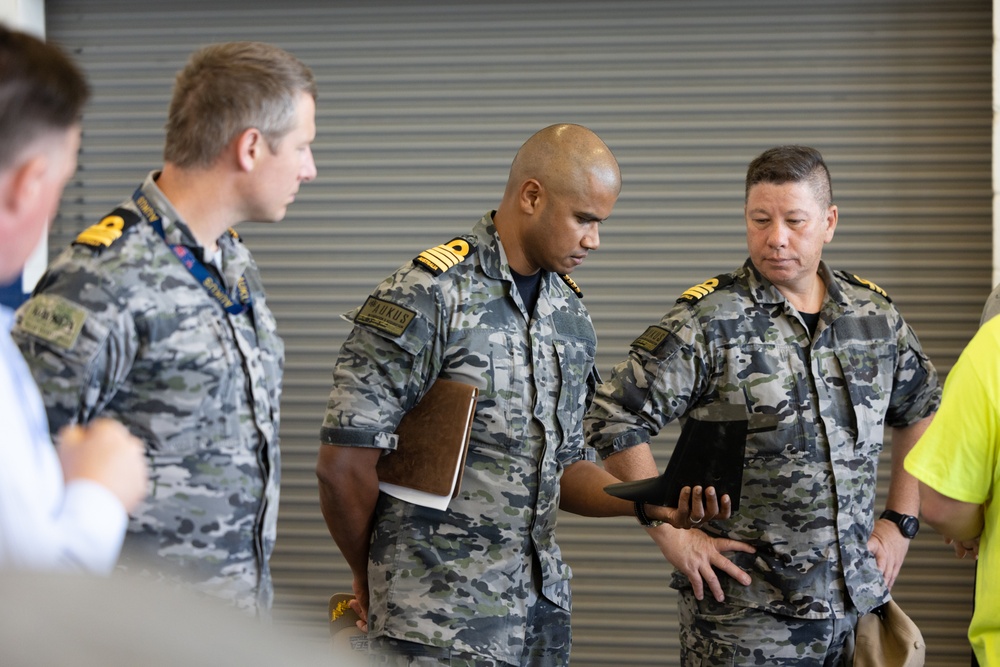 AUKUS Delegation Visits NSWC Carderock Division