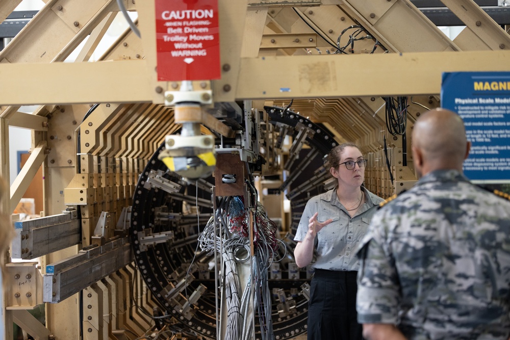 AUKUS Delegation Visits NSWC Carderock Division