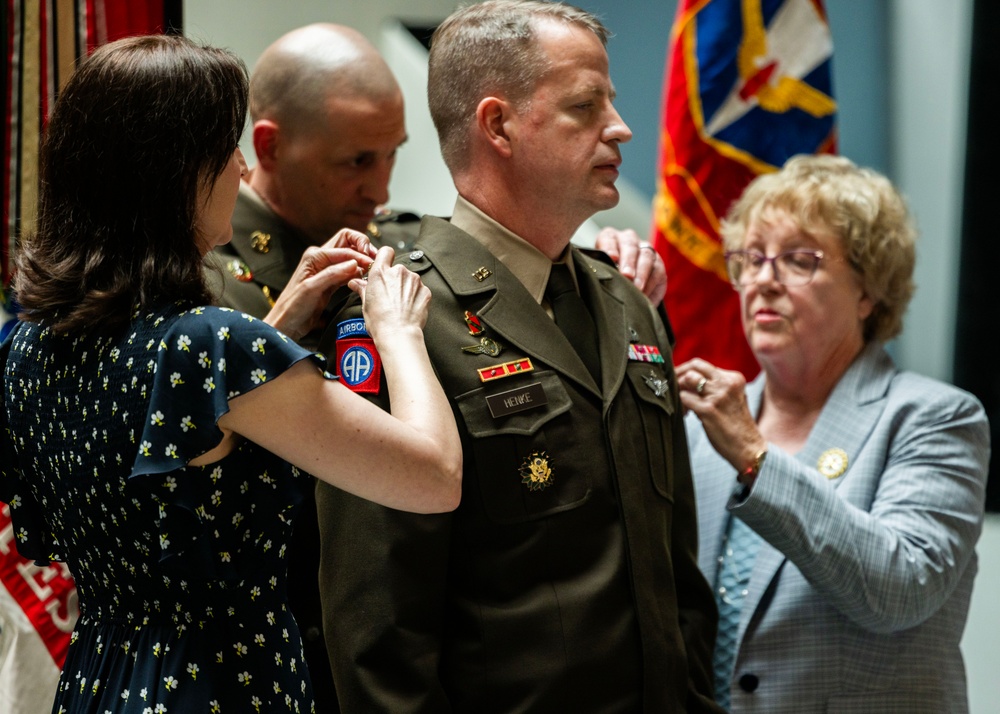 Henke Frocked to Brigadier General at Fort Sill Ceremony
