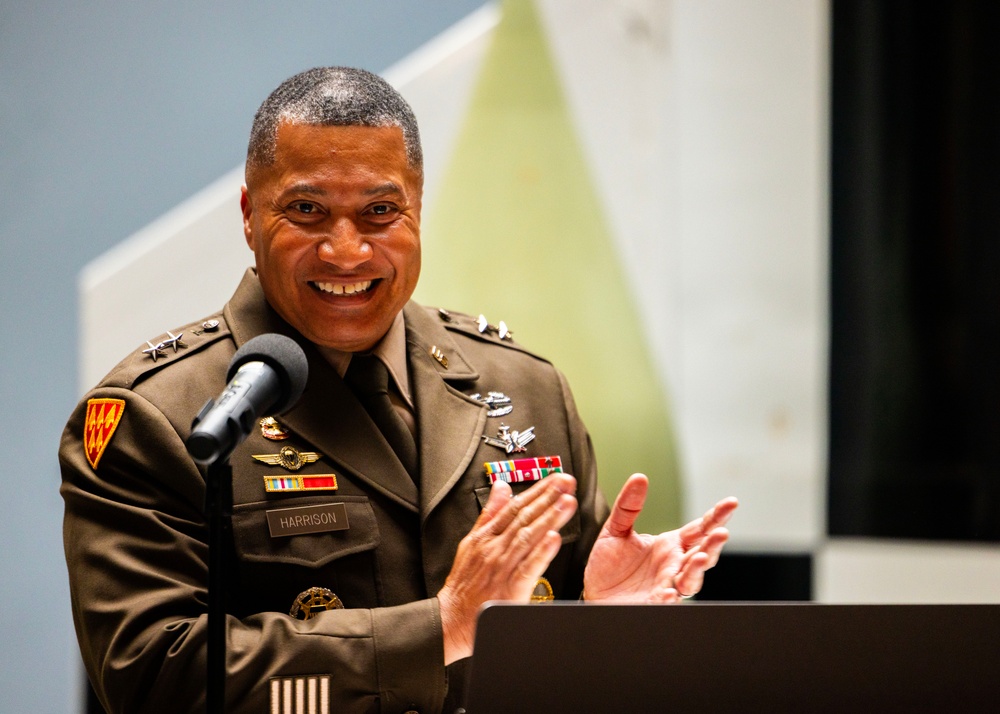 Henke Frocked to Brigadier General at Fort Sill Ceremony