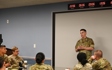 Returning port dawgs receive deployment reintegration briefings