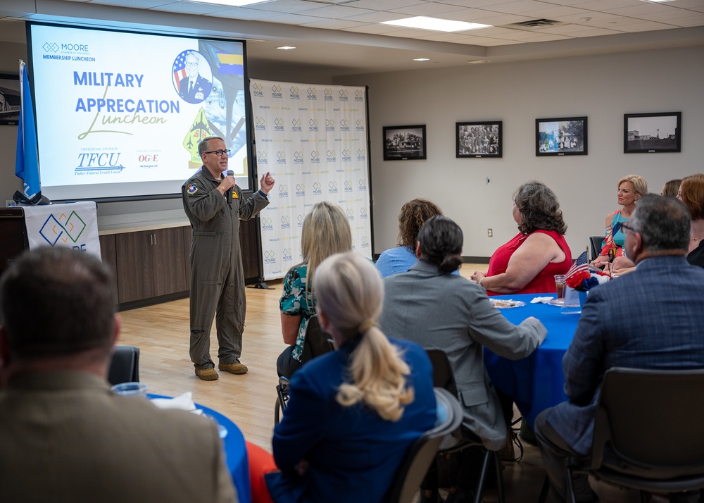 507 ARW Commander Speaks at Military Appreciation Luncheon