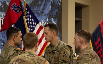 Signal Intelligence and Sustainment Company, Headquarters and Headquarters Battalion, 10th Mountain Division (LI) Change of Command Ceremony