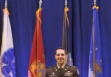 Former Army Reserve NCO of the Year Commissions as Medical Doctor