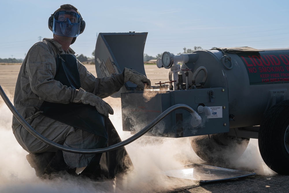 Bomber Task Force Europe: Maintenance Ops Bomber Task Force Europe: Maintenance Ops