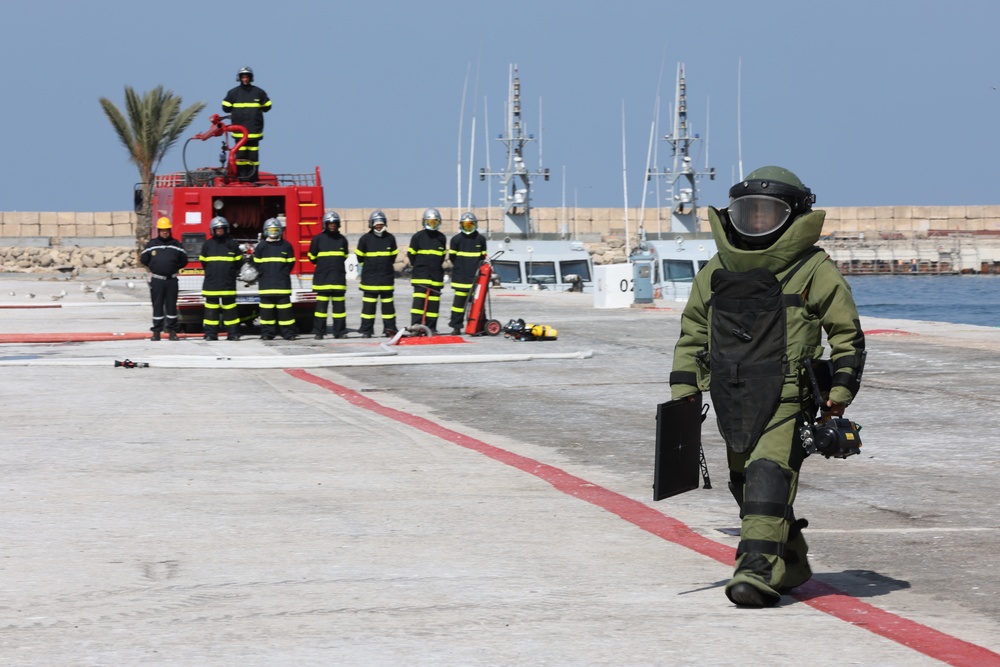 US, Ghana, Morocco Special Forces demonstrate maritime assault and explosive chemical attack operations at African Lion 2025