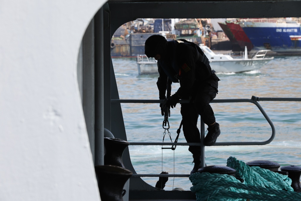 US, Ghana, Morocco Special Forces demonstrate maritime assault and explosive chemical attack operations at African Lion 2025