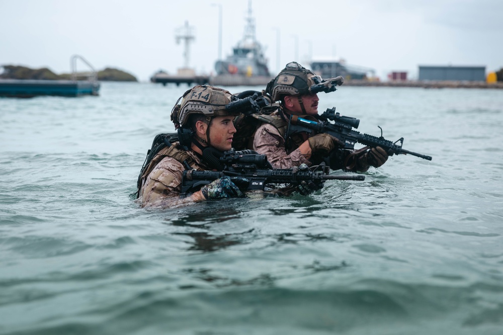 Exercise Caribbean Coastal Warrior 25: beach landing site procedures&amp;#xA;