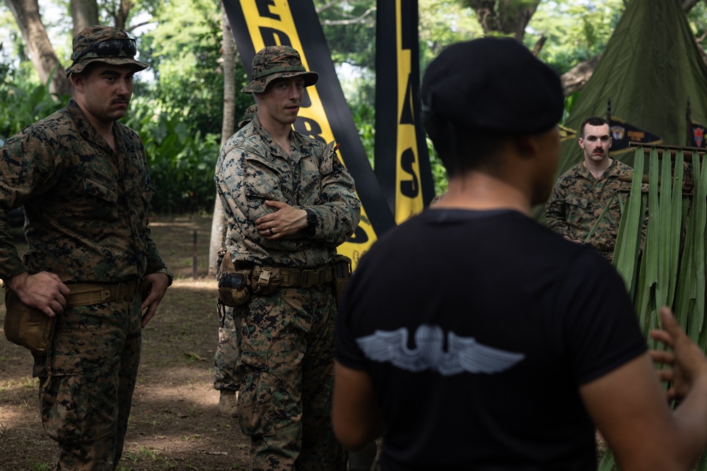 U.S. Marines with 1st Battalion 25th Marine Regiment train for jungle survival training