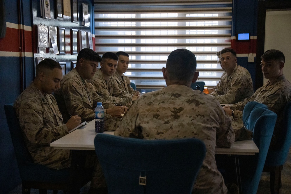 SMMC Ruiz visits U.S. Consulate General Erbil