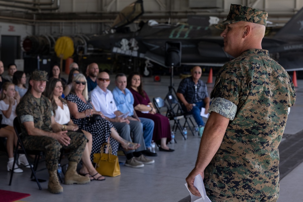 VMFA-225 conducts a relief and appointment ceremony