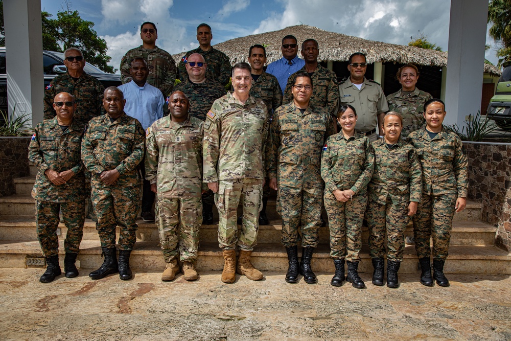 Army South chaplain directorate lead traumatic event management training following Jet Set nightclub roof collapse