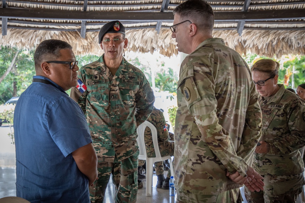 Army South chaplain directorate lead traumatic event management training following Jet Set nightclub roof collapse