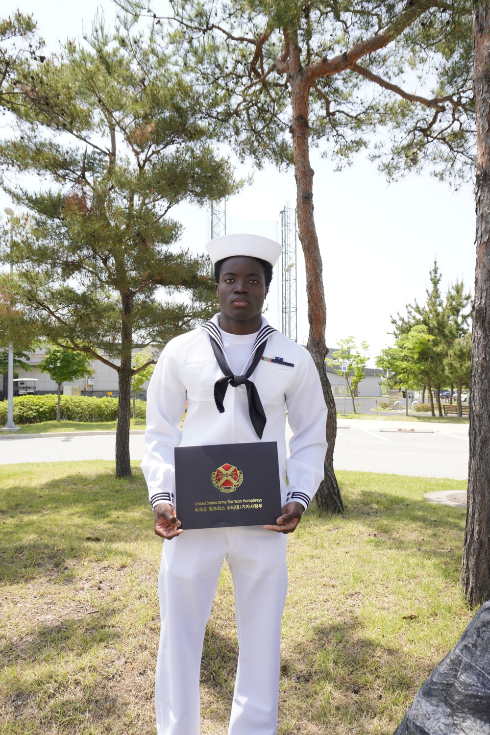 Constructionman Murrise Thomas Naturalization Ceremony