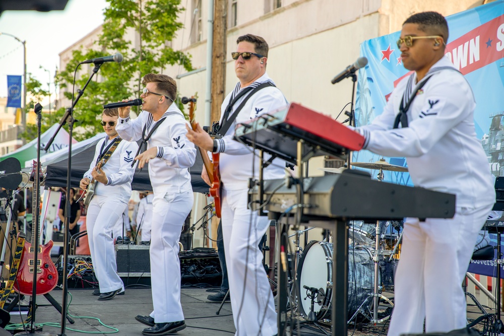 San Pedro Hosts Welcoming Party for Los Angeles Fleet Week