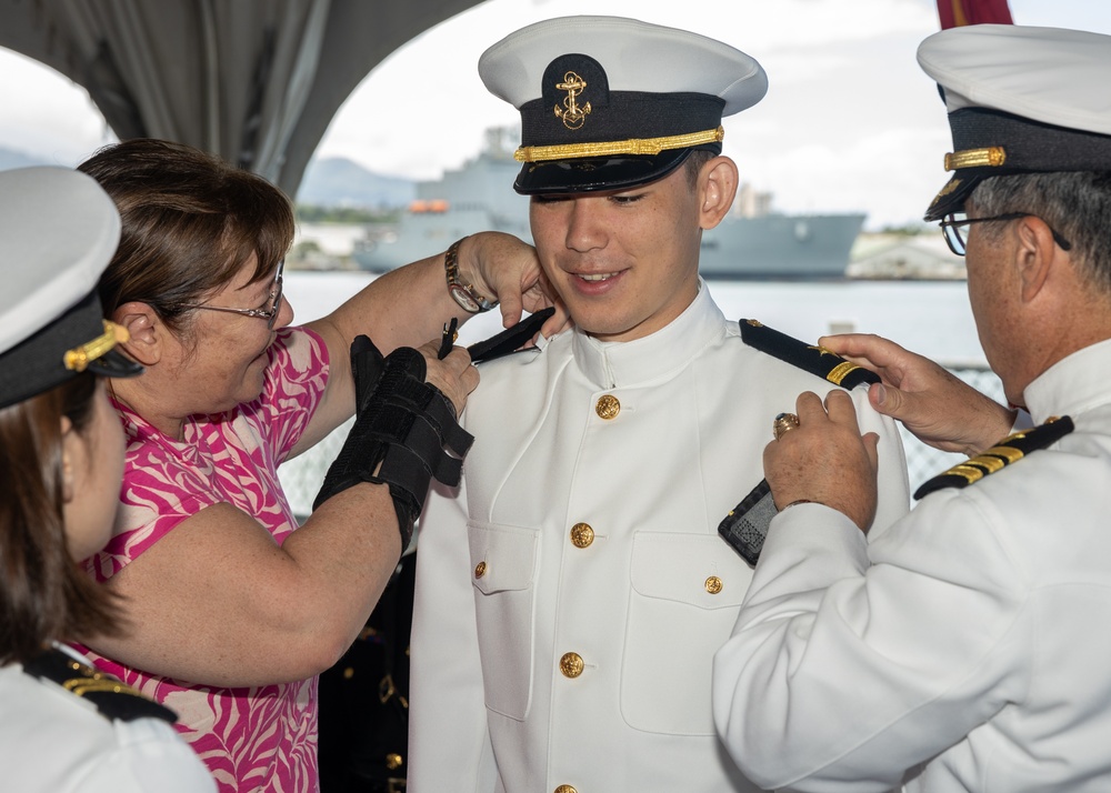 University of Hawaii NROTC Commision Ceremony