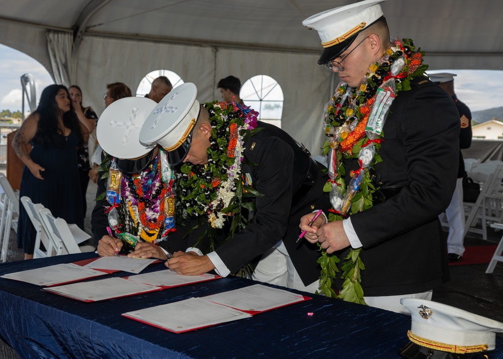 University of Hawaii NROTC Commision Ceremony