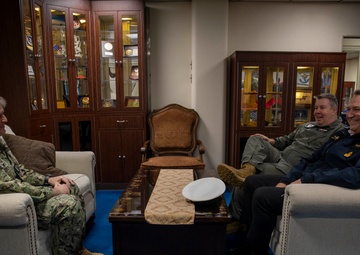 C7F Hosts Staff Talks with NZDF Aboard Blue Ridge