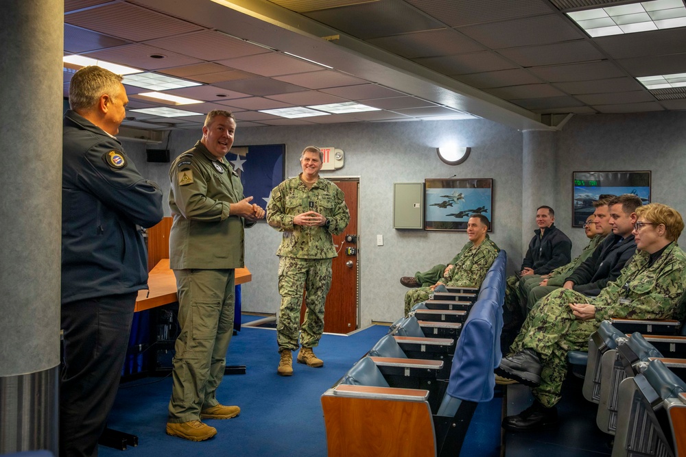 C7F Hosts Staff Talks with NZDF Aboard Blue Ridge