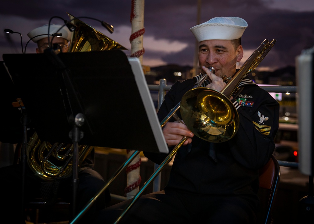 C7F Hosts Reception Aboard Blue Ridge