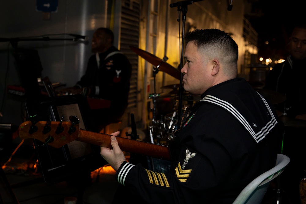 C7F Hosts Reception Aboard Blue Ridge