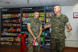 Marine Corps Exchange Marine Mini Mart Grand Opening on Camp H.M. Smith