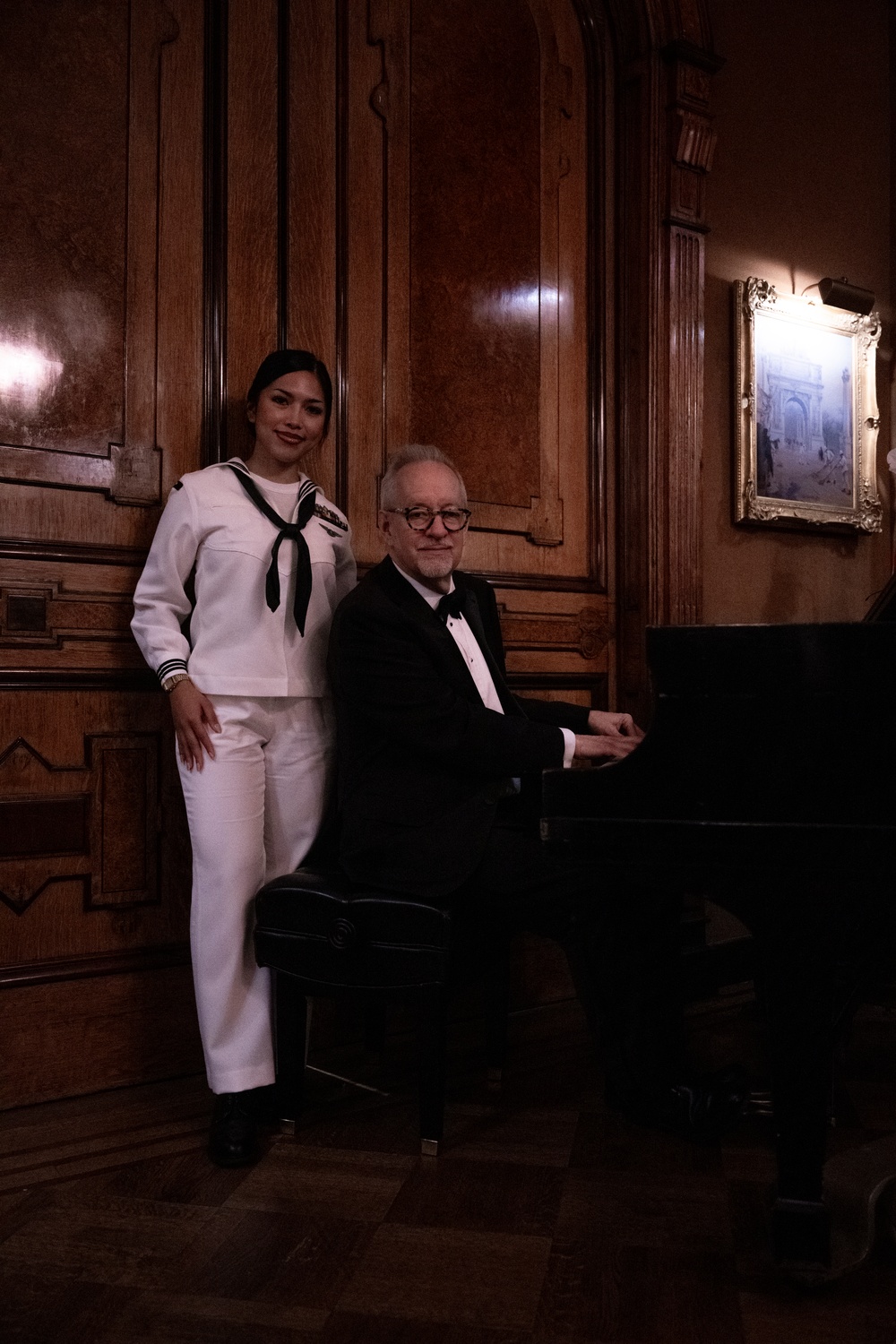FWNY25: U.S. service members and club members attend dinner at the National Arts Club