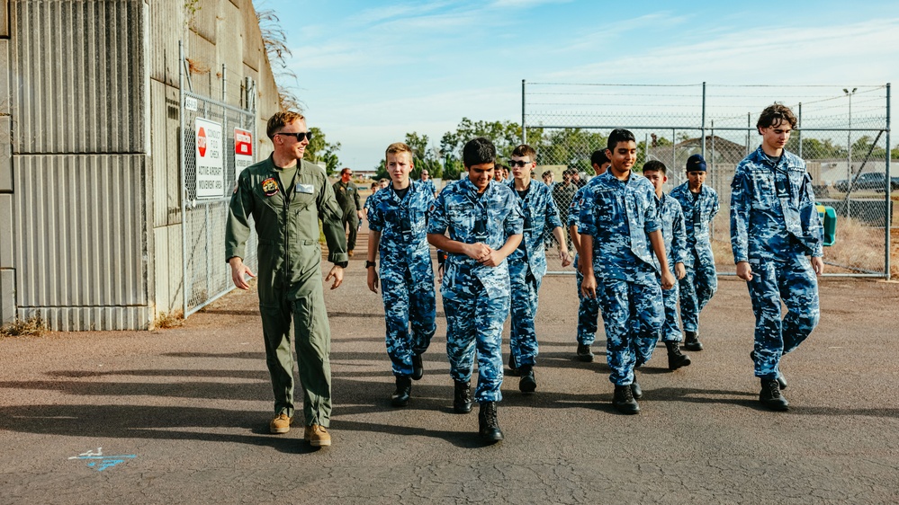 MRF-D 25.3: U.S. Marines host Osprey tour for Australian Air Force Cadets