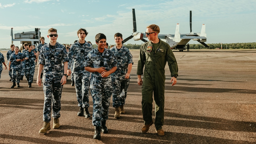 MRF-D 25.3: U.S. Marines host Osprey tour for Australian Air Force Cadets