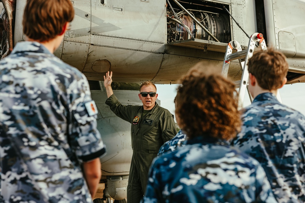MRF-D 25.3: U.S. Marines host Osprey tour for Australian Air Force Cadets