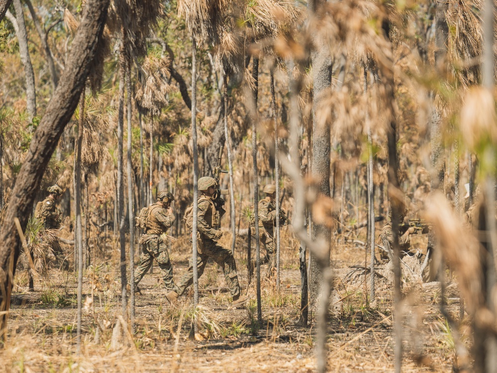 MRF-D 25.3: 2nd Bn., 1st Marines conducts live-fire ranges during Predator’s Walk