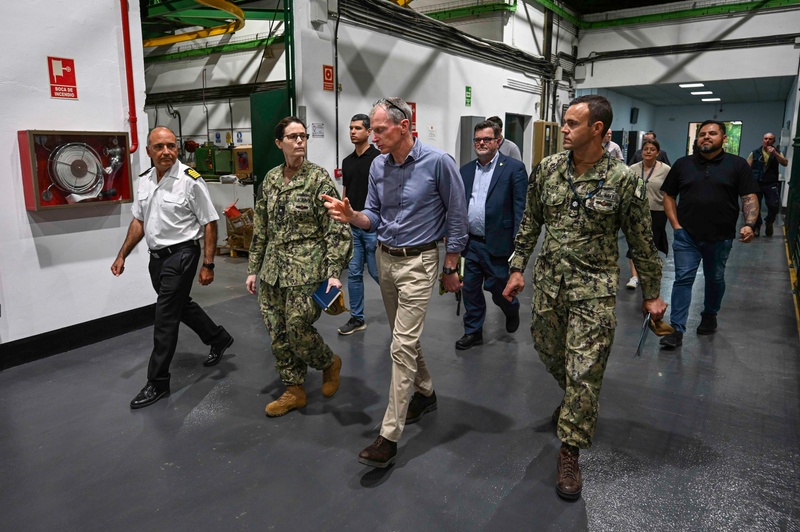 Fleet Maintenance Officer Engages Forward Deployed Maintainers